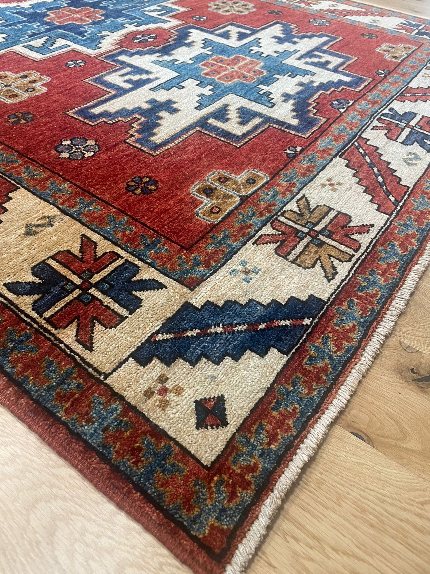 Shirvan 4110 204 x 156cm image 3
