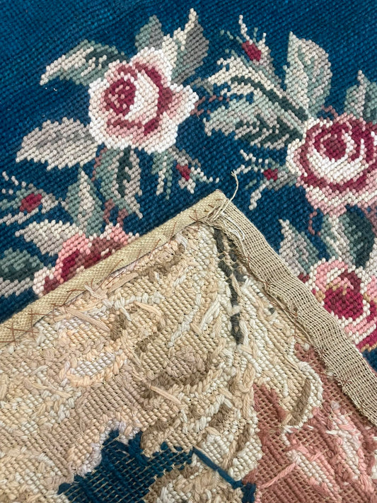 Wreath Needlepoint Hand-Woven Indian Wool Rug 14042 241 x 189cm