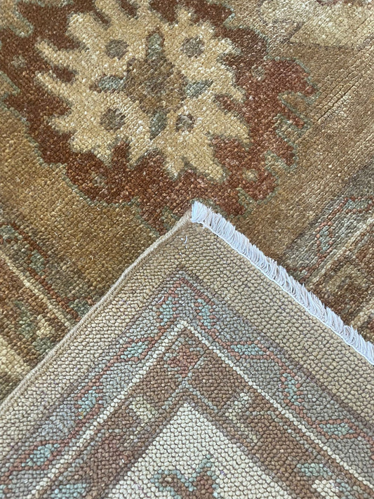 Traditional 313 x 245cm image 1