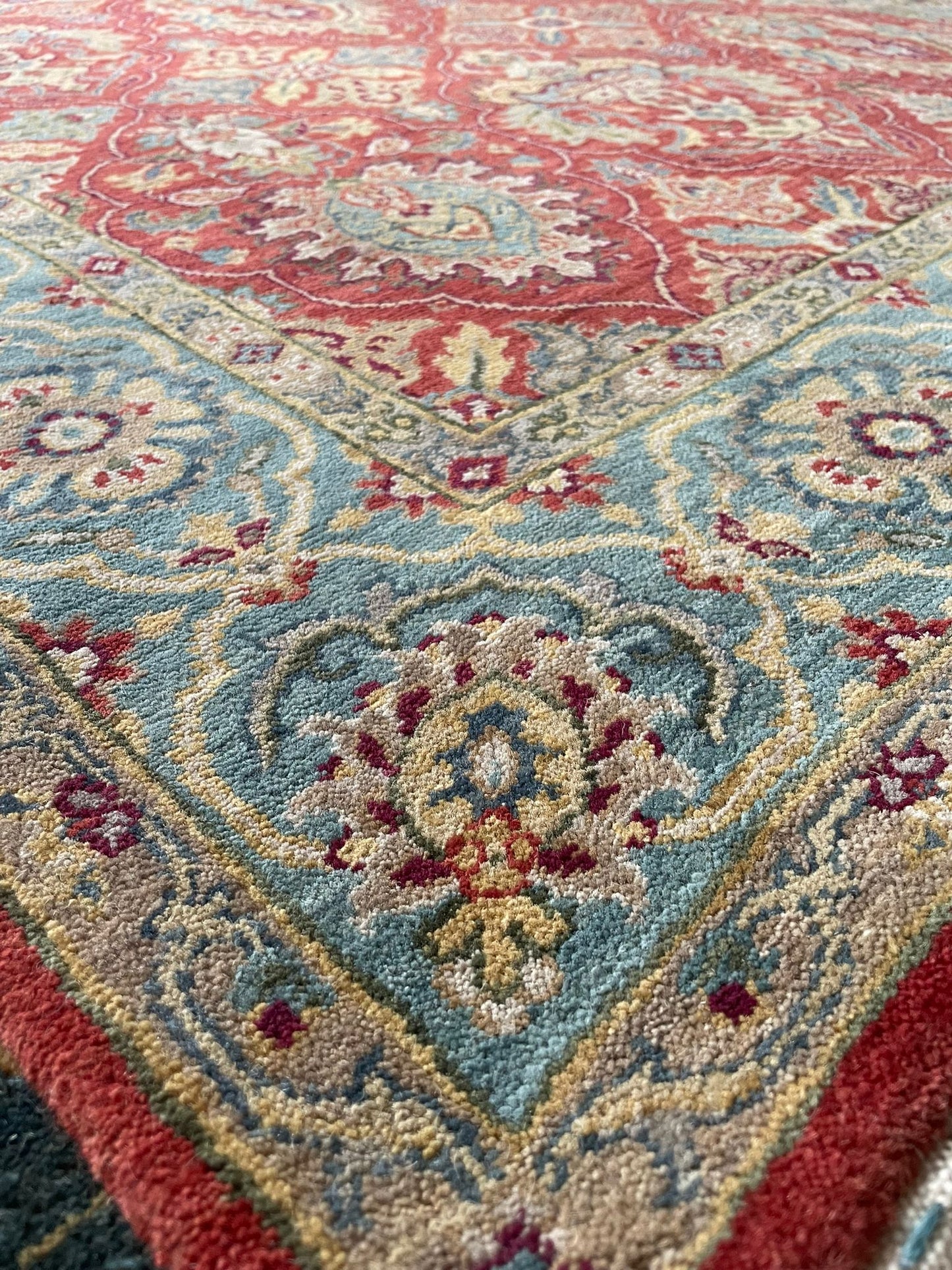 SPR-42 Hand-Knotted Indiana Wool Rug 70 185 x 127cm