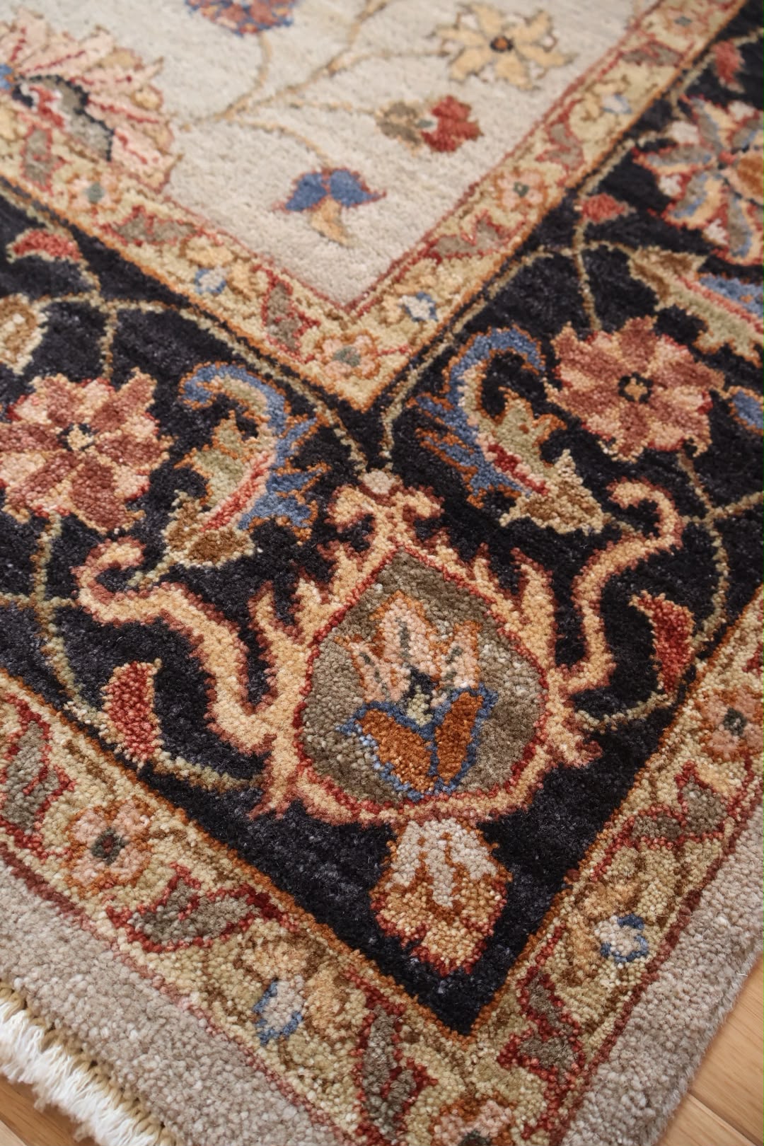 Gazni SL6 Hand-Knotted Indian Wool Rug 11056A 180 x 120cm