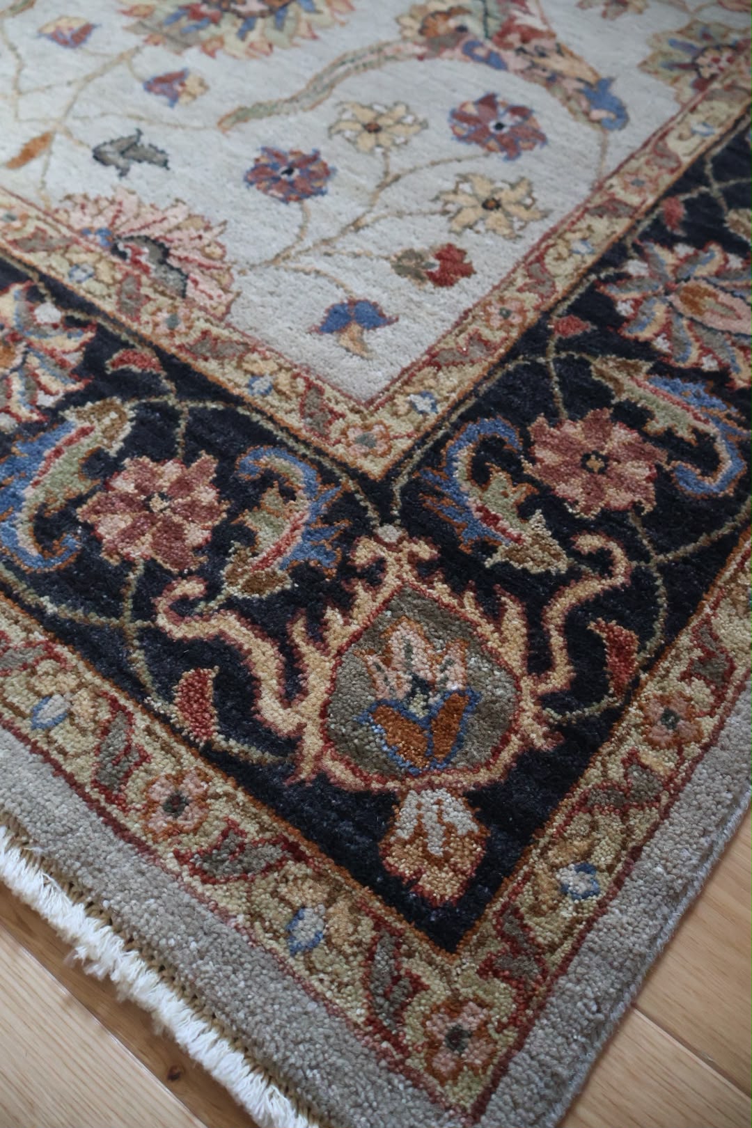 Gazni SL6 Hand-Knotted Indian Wool Rug 11056A 180 x 120cm