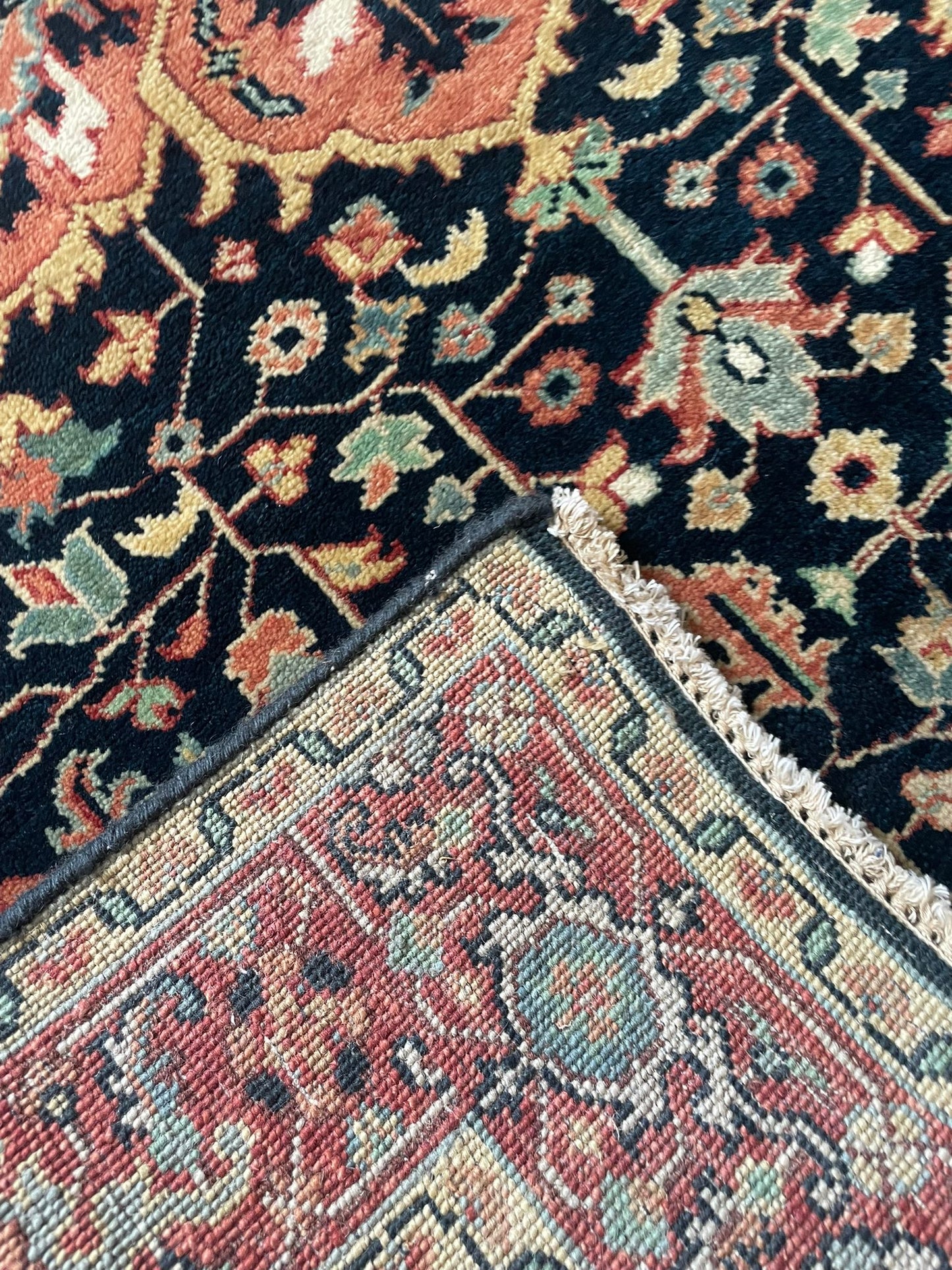 Traditional Hand-Knotted Indian Wool Rug 1685 182 x 126cm