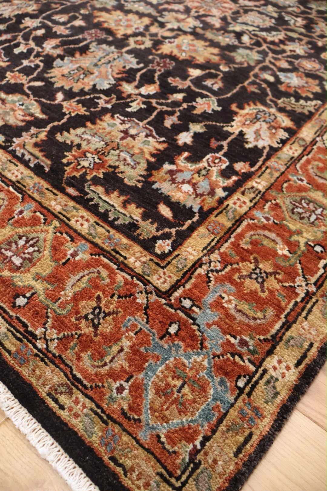 Kashi Hand Knotted Indian Wool Rug 176 x 125cm 13598