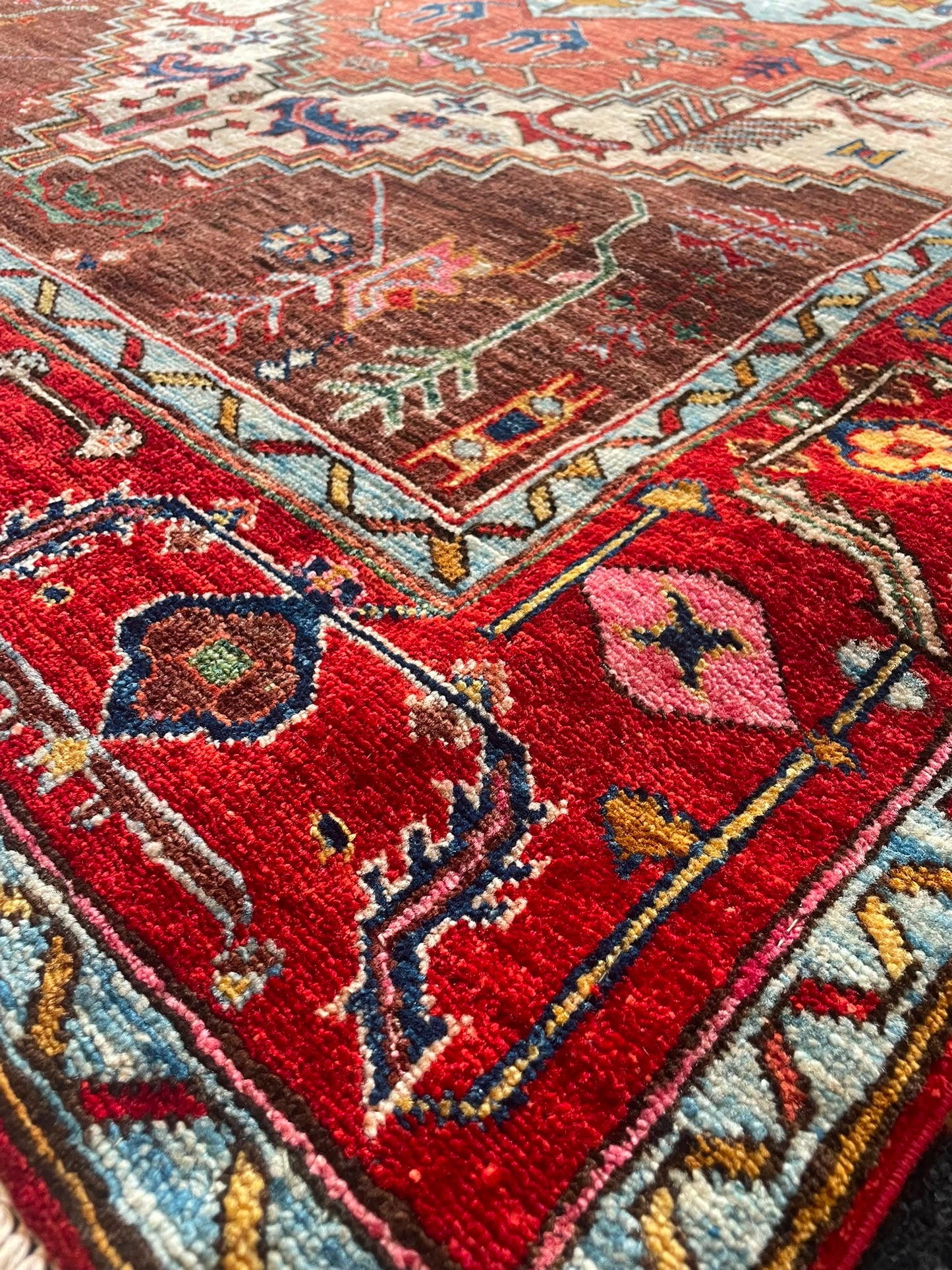 Antique Design AR-3 Hand-Knotted Afghan Wool Rug 3177 181 x 122cm