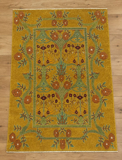 Lahore Pasham Hand-Knotted Pakistani Wool Rug 6175 256 x 169cm