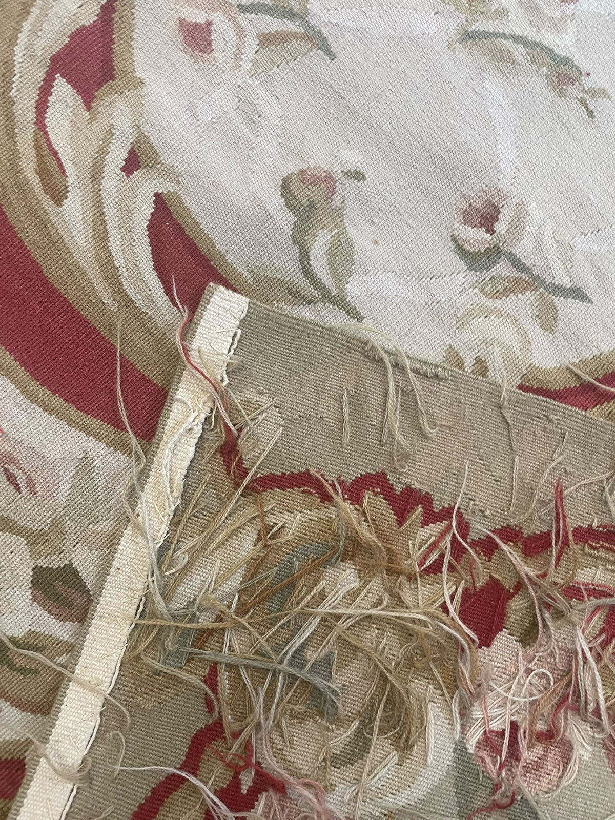 Aubusson Hand Woven Wool Rug 14539 274 x 183cm