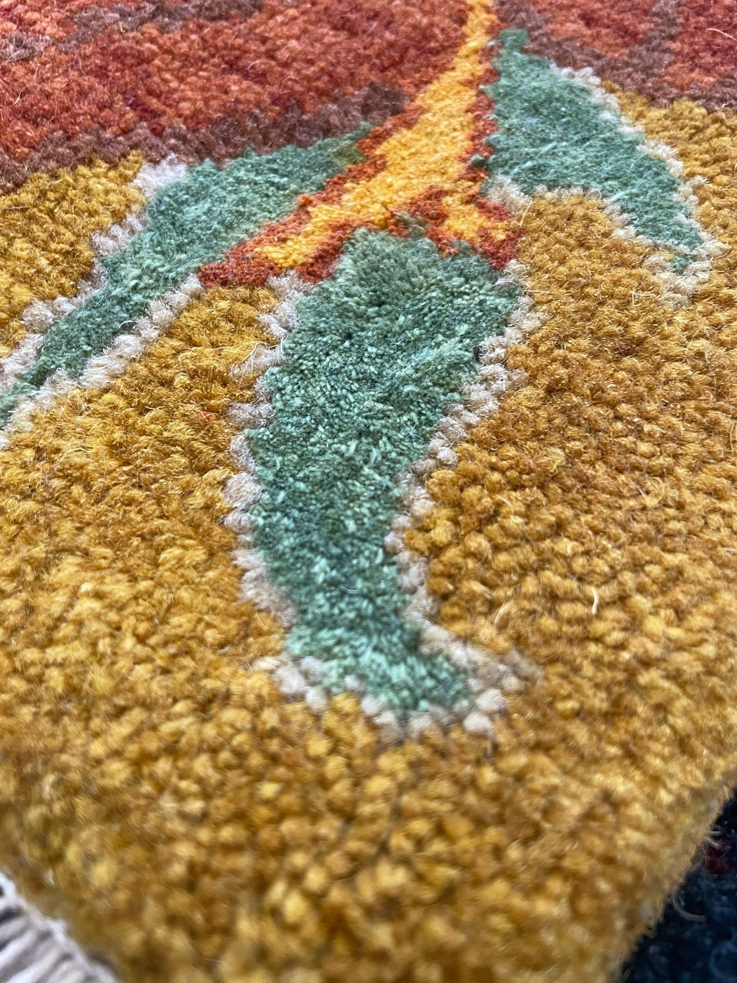 Lahore Pasham Hand-Knotted Pakistani Wool Rug 6175 256 x 169cm
