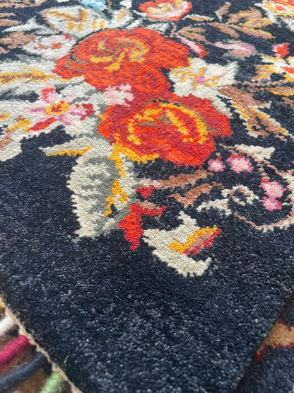 Lahore Safina Hand-Knotted Pakistani Wool Rug 6176 183 x 126cm