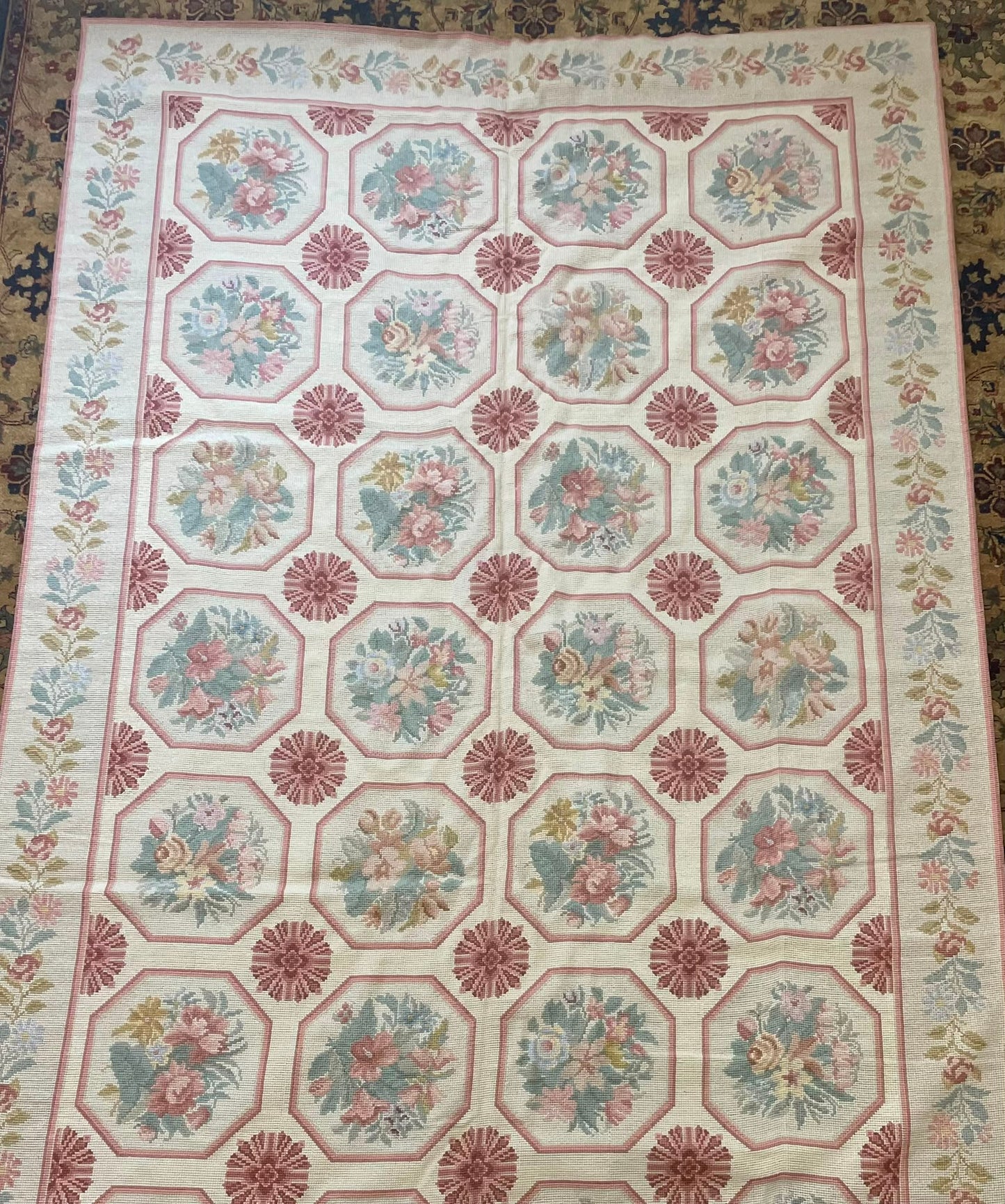 Connaught Hand-Woven Indian Wool Rug 11218 350 x 220cm