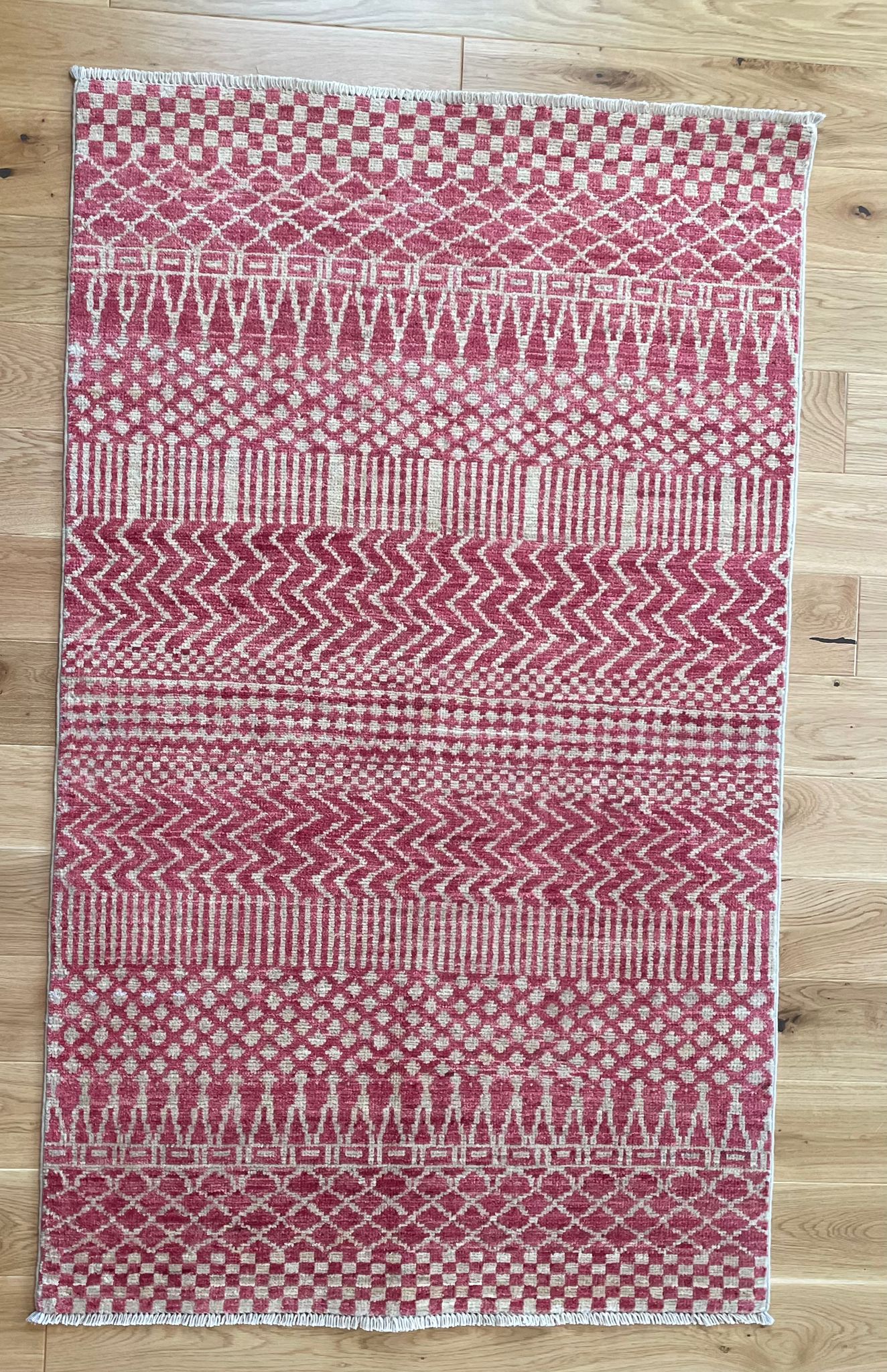 Odyssey 5620 152 x 92cm image 0