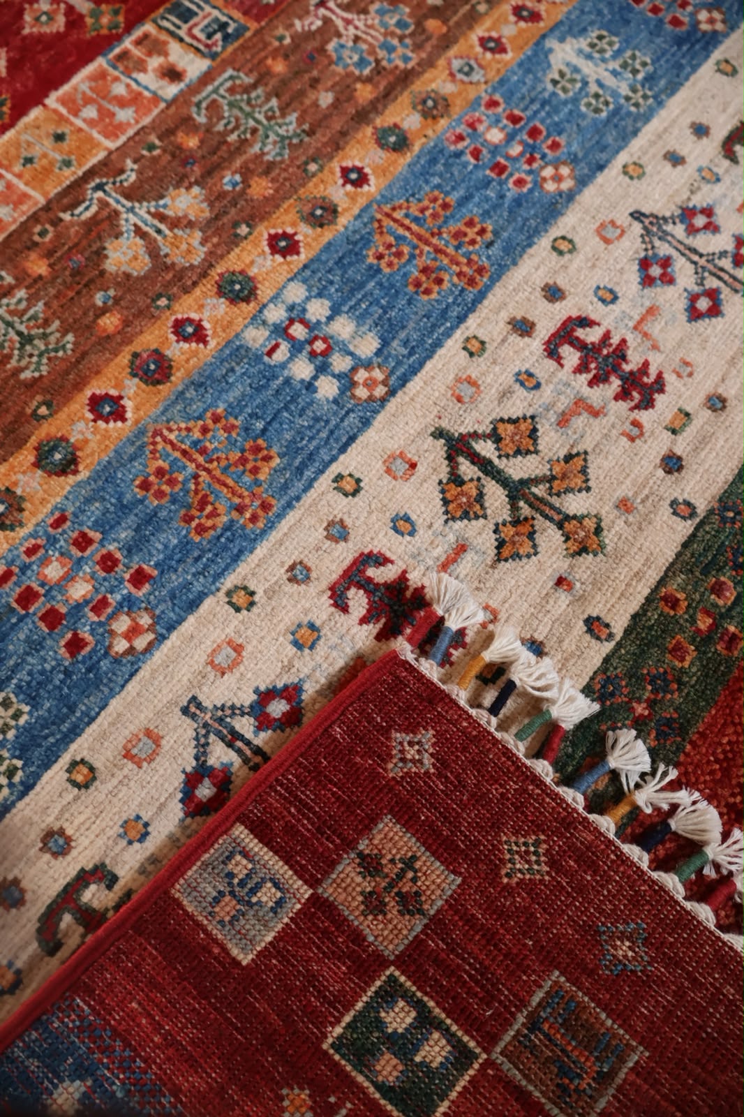 Loribaft Hand-Knotted Afghan Wool Rug 6184 187 x 125cm