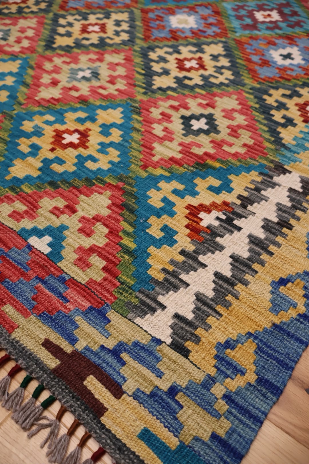 Kabul Hand Woven Afghan Wool Kelim 6241 180 x 128cm