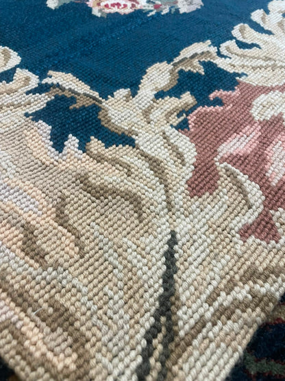 Wreath Needlepoint Hand-Woven Indian Wool Rug 14042 241 x 189cm