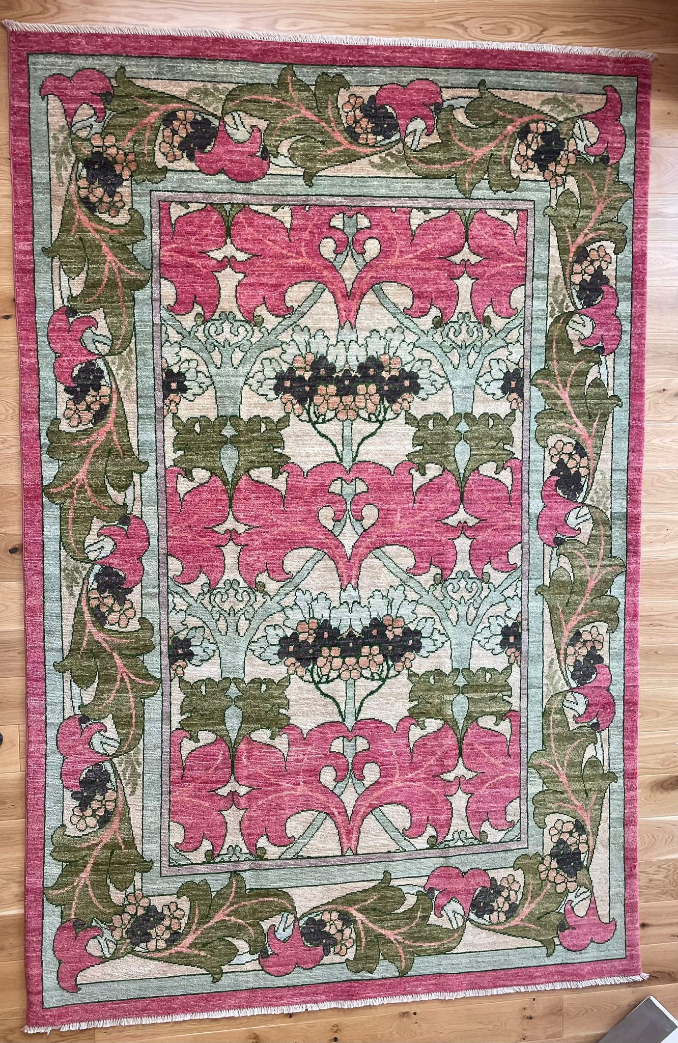 Arts & Crafts Design 4326 266 x 177cm image 0