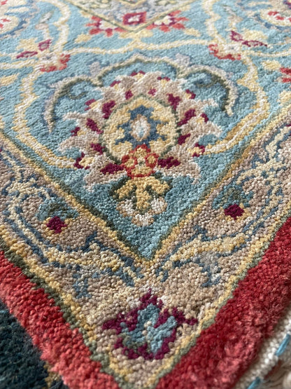 SPR-42 Hand-Knotted Indiana Wool Rug 70 185 x 127cm
