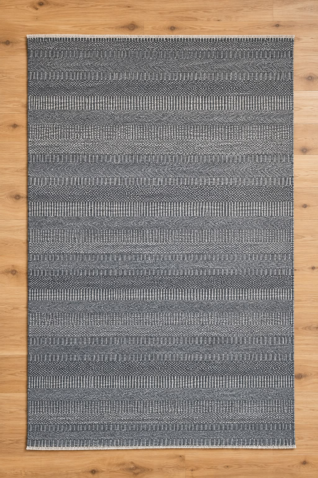 Illusion Hand-Knotted Indian Wool Rug  5016 240 x 169cm